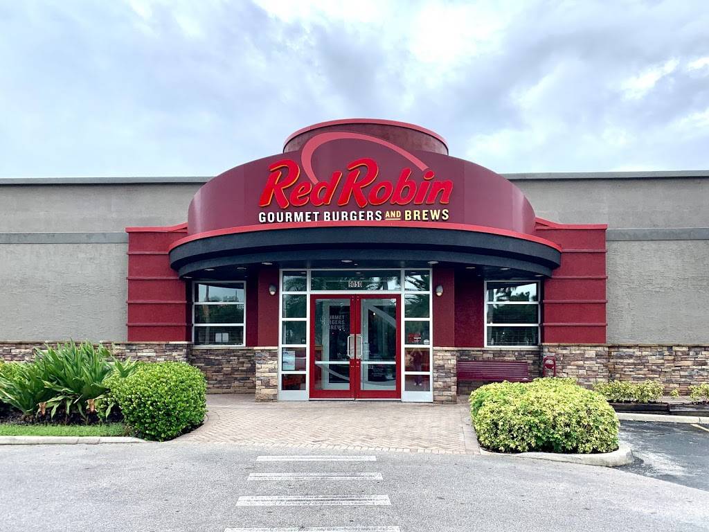 Red Robin Gourmet Burgers and Brews | restaurant | 9050 SW 136th St, Miami, FL 33176, USA | 3052515270 OR +1 305-251-5270