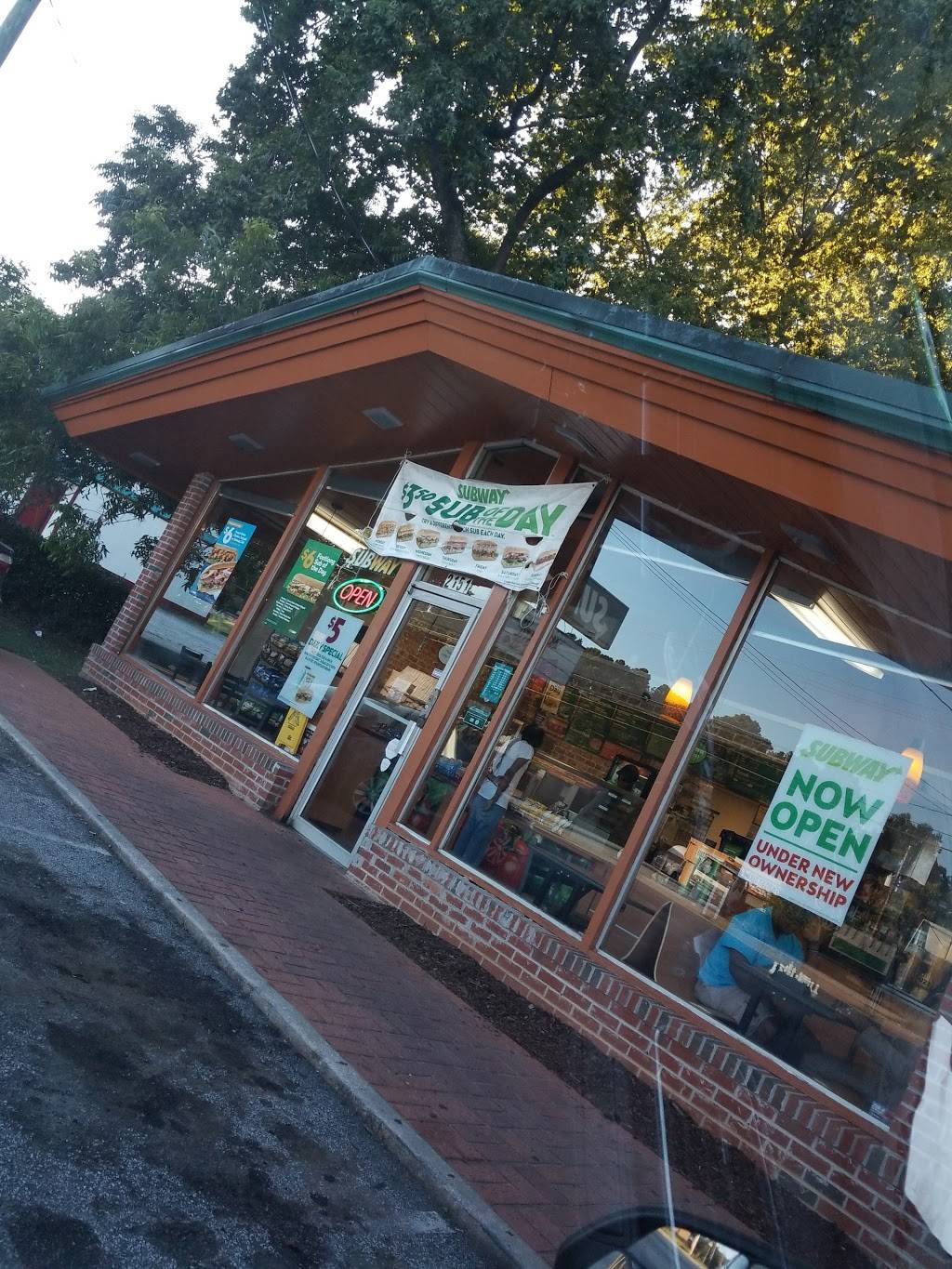 Subway Restaurants | restaurant | 2151 Campbellton Rd SW, Atlanta, GA 30311, USA | 4047538908 OR +1 404-753-8908