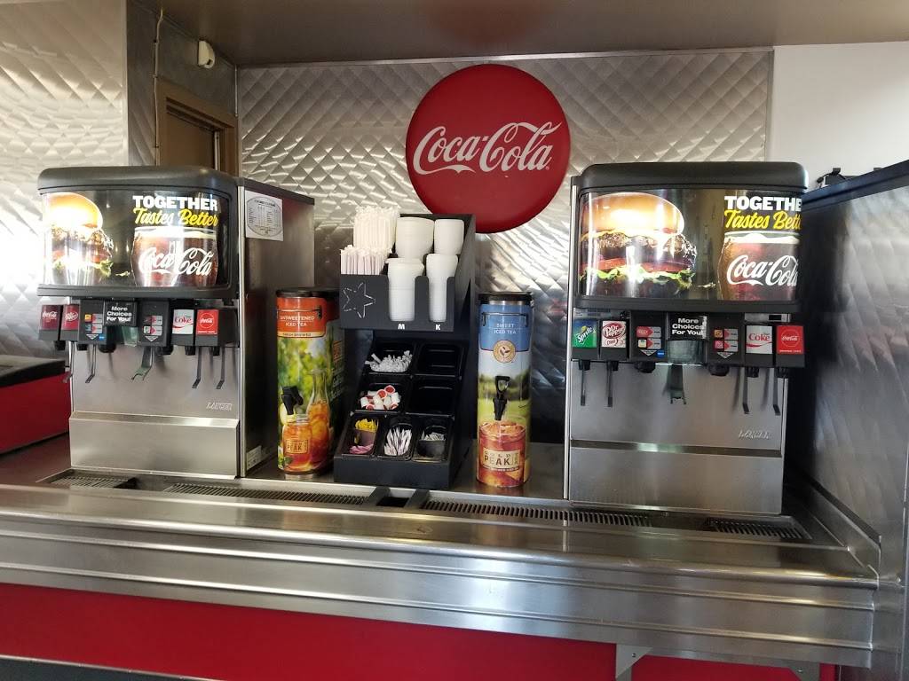 Carls Jr. | restaurant | 12110 N 75th Ave, Peoria, AZ 85345, USA | 6234121053 OR +1 623-412-1053