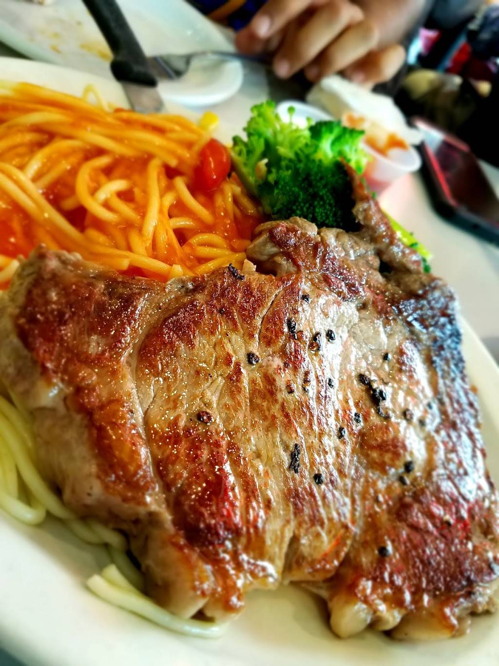 Cafe Bakery & Restaurant | cafe | 1365 Noriega St, San Francisco, CA 94122, USA | 4156616116 OR +1 415-661-6116