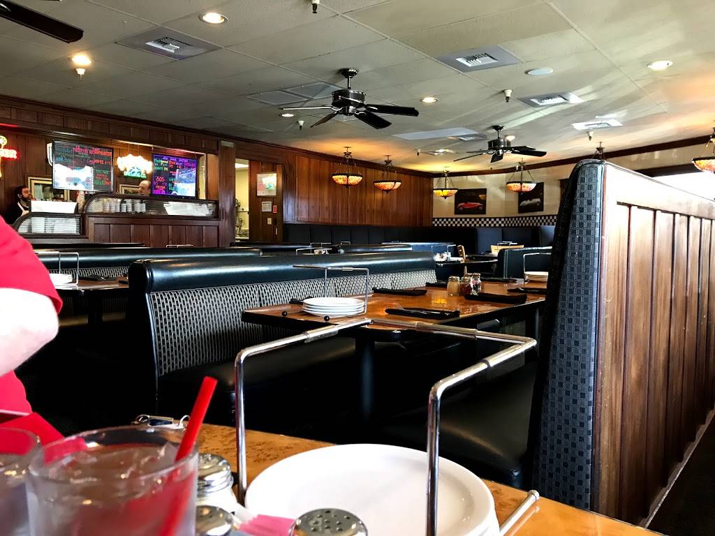 Pizzeria Classico | restaurant | 702 Sutter St A, Folsom, CA 95630, USA | 9163511430 OR +1 916-351-1430