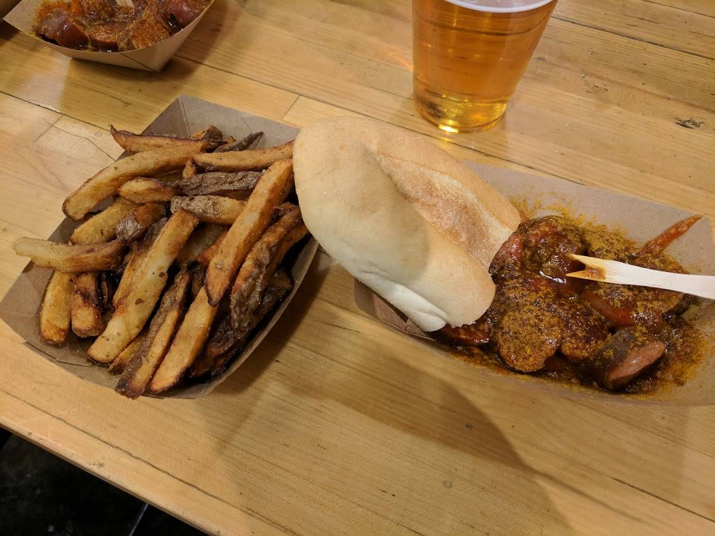 Berlin Currywurst | restaurant | 75 9th Ave, New York, NY 10011, USA | 6468273689 OR +1 646-827-3689