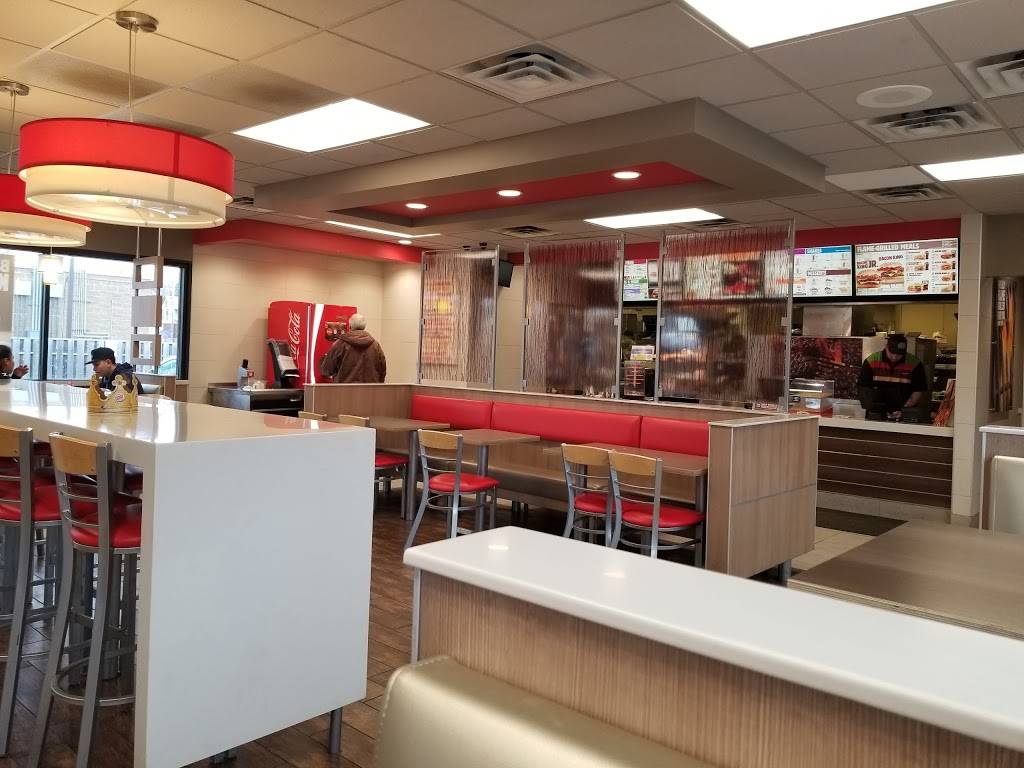 Burger King | restaurant | 841 Maryland Ave E, St Paul, MN 55106, USA | 6517719666 OR +1 651-771-9666