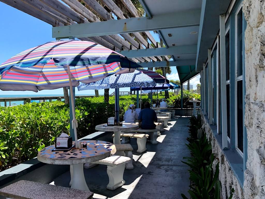 Seaside Grill | restaurant | 4200 Ocean Dr, Vero Beach, FL 32963, USA | 7725595595 OR +1 772-559-5595