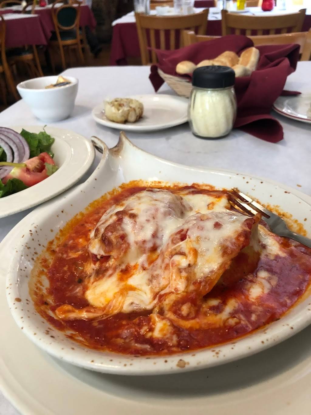 Ignotzs | restaurant | 4901, 2421 S Oakley Ave, Chicago, IL 60608, USA | 7735790300 OR +1 773-579-0300