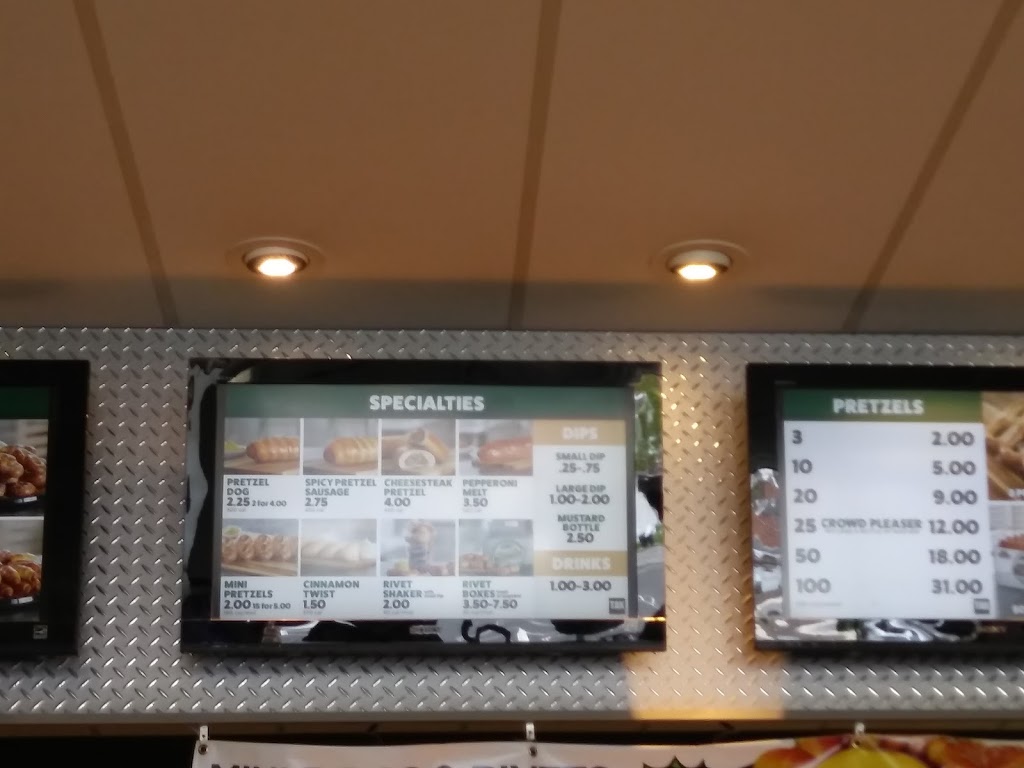 Philly Pretzel Factory | bakery | Parkwood Shopping Center, 12363 Academy Rd, Philadelphia, PA 19154, USA | 2156372636 OR +1 215-637-2636