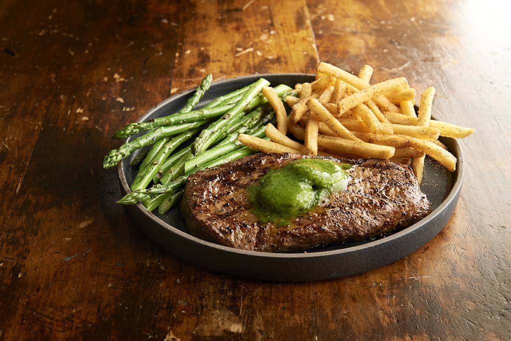 Twin Peaks | restaurant | 1500 Market Pl Blvd, Irving, TX 75063, USA | 4694209216 OR +1 469-420-9216