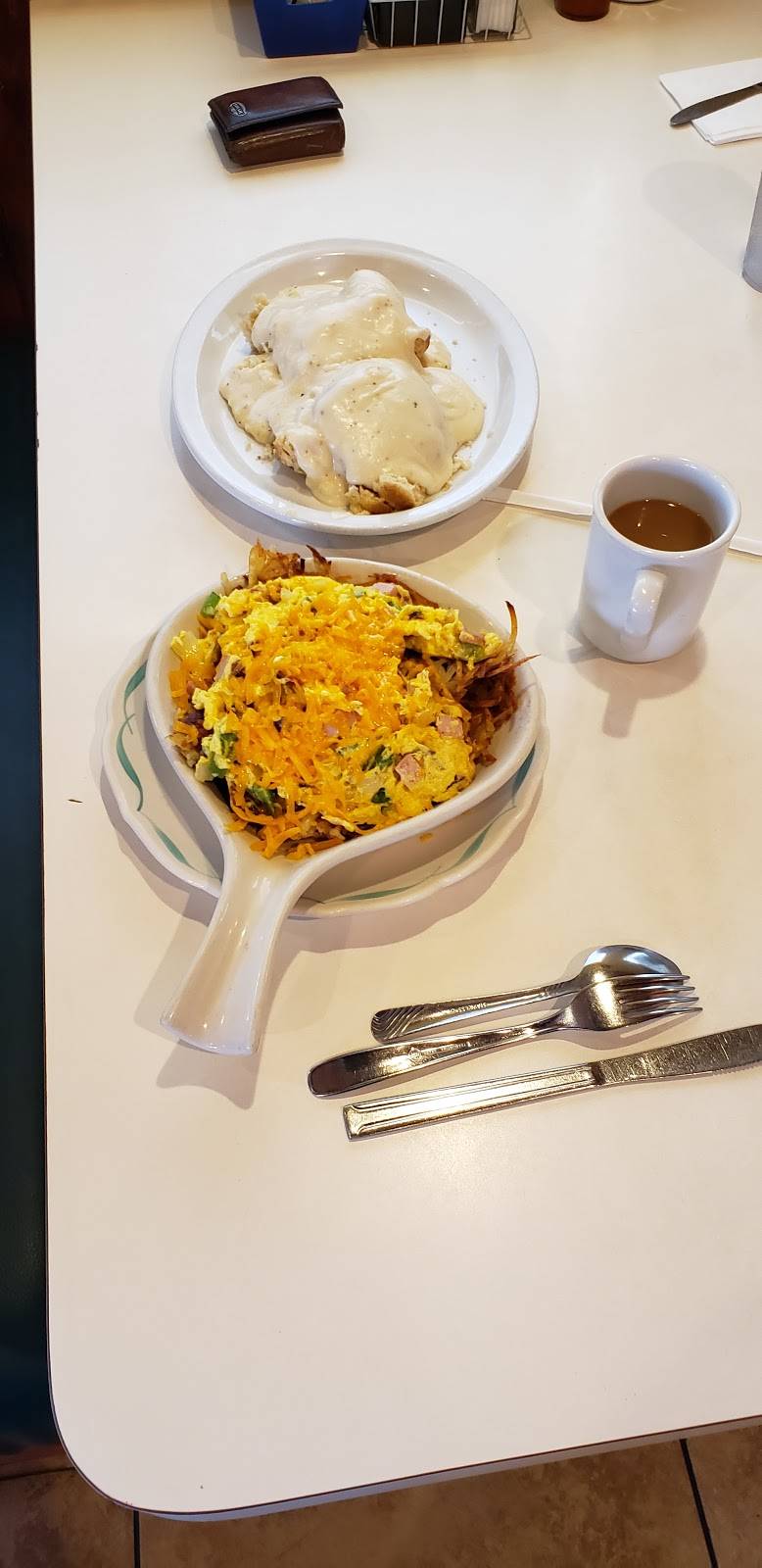 Country Kitchen | restaurant | 813 N Chester Ave, Bakersfield, CA 93308, USA | 6613919967 OR +1 661-391-9967