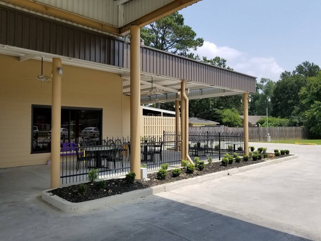 Twisted Burgers | restaurant | 22325 LA-1, Plaquemine, LA 70764, USA | 2252387770 OR +1 225-238-7770