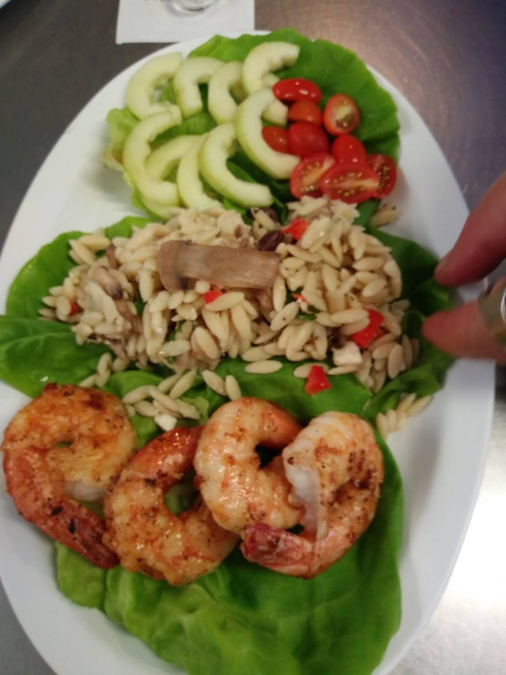 Pirates Pub & Grub | restaurant | Boardwalk Pl E, Madeira Beach, FL 33708, USA | 7273196285 OR +1 727-319-6285