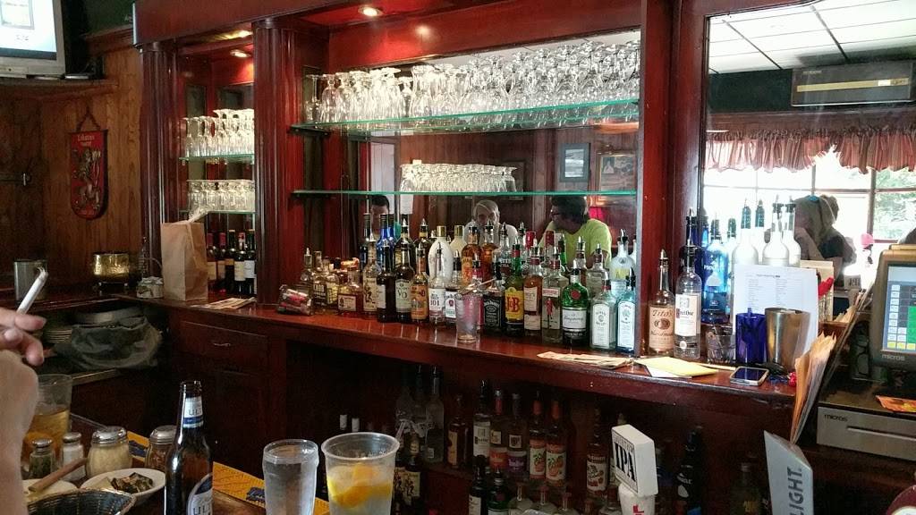 Lehmans Restaurant | restaurant | 400 Wanamaker Ave, Essington, PA 19029, USA | 6105211822 OR +1 610-521-1822