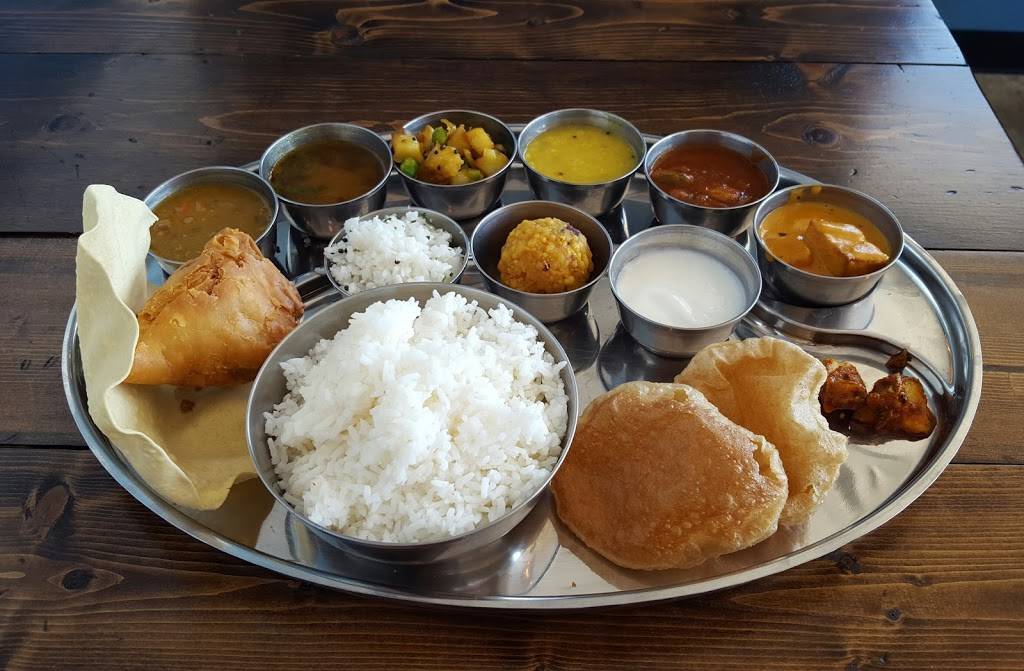 Hungry Eyes | restaurant | 5601 Basswood Blvd #197, Fort Worth, TX 76137, USA | 8174793605 OR +1 817-479-3605