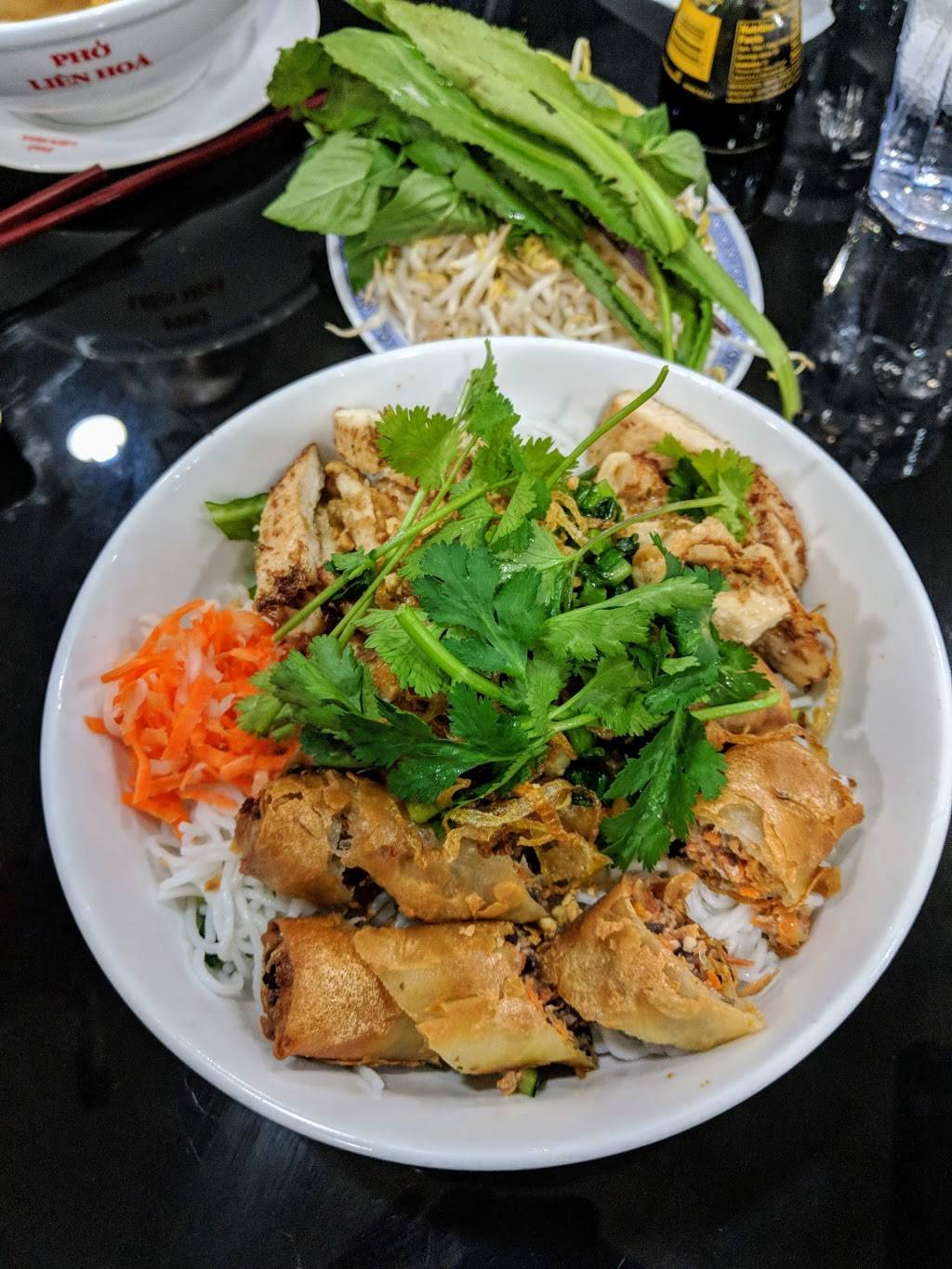 Pho Lien Hoa | restaurant | 901 NW 23rd St, Oklahoma City, OK 73106, USA | 4055218087 OR +1 405-521-8087