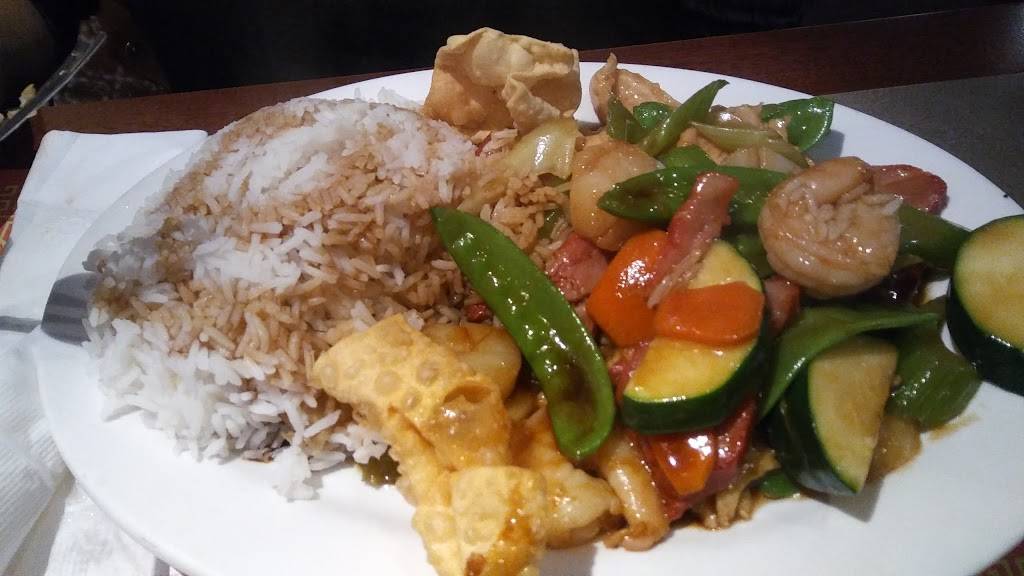 Golden Dragon Restaurant | restaurant | 353 W Main St G, Woodland, CA 95695, USA | 5306662828 OR +1 530-666-2828