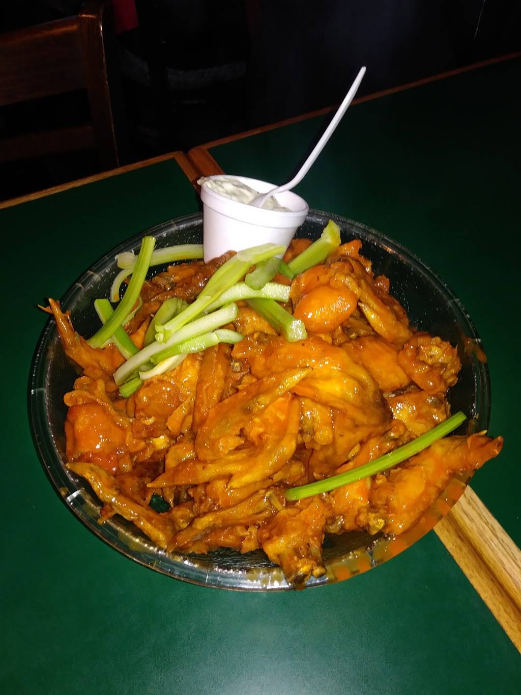 Byrnes Tavern | meal takeaway | 3301 Richmond St, Philadelphia, PA 19134, USA | 2154233444 OR +1 215-423-3444