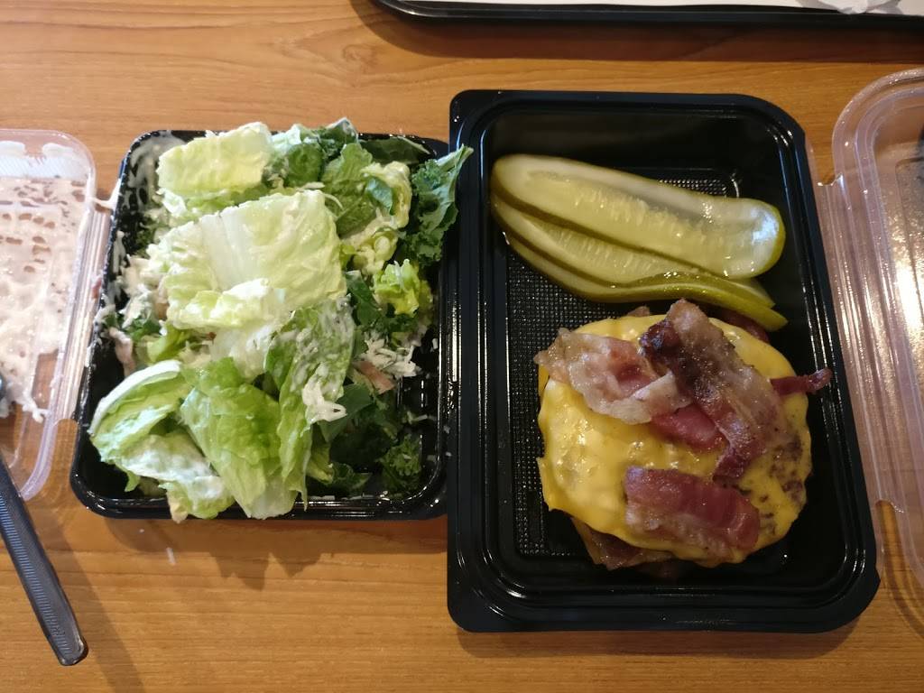 Swiss Chalet | restaurant | 815 10th St, Hanover, ON N4N 1S1, Canada | 5193643444 OR +1 519-364-3444