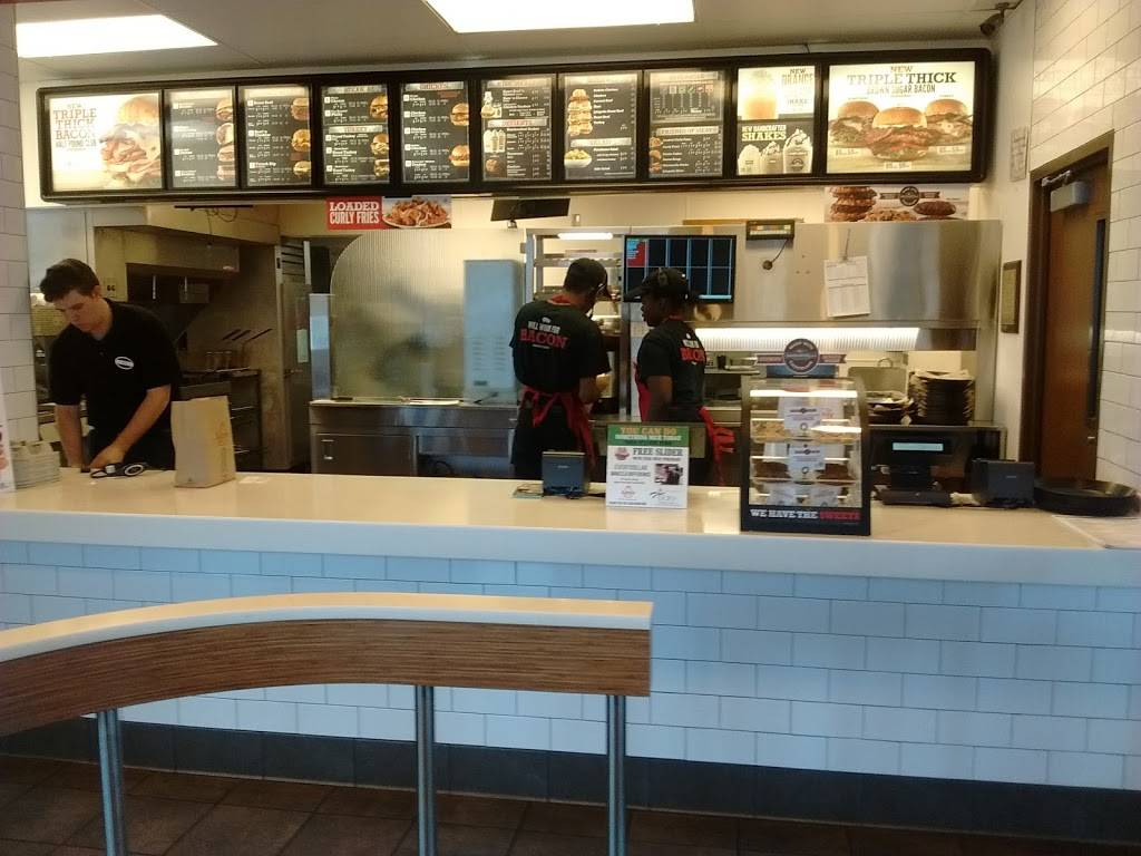 Arbys | meal takeaway | 7285 E 22nd St, Tucson, AZ 85710, USA | 5208868221 OR +1 520-886-8221