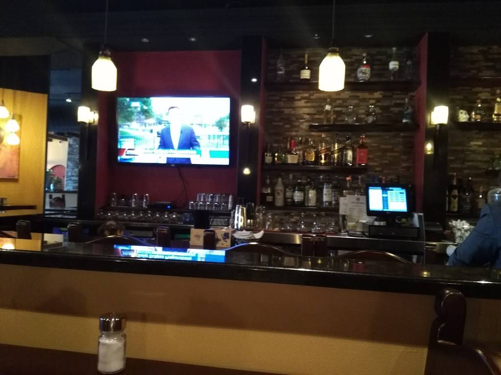 Lorenas Cantina | restaurant | 860 Elm St, Manchester, NH 03101, USA | 6039359285 OR +1 603-935-9285