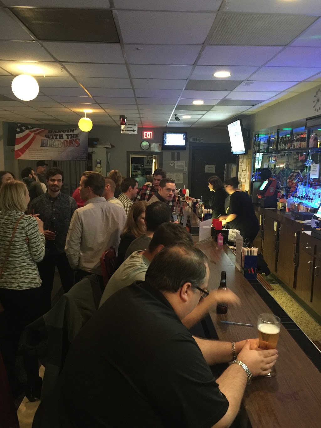 Ferndale Elks Lodge #1588 | night club | 22856 Woodward Ave, Ferndale, MI 48220, USA | 2485422626 OR +1 248-542-2626