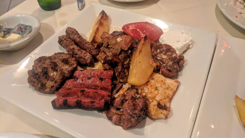 Cakor | restaurant | 632 E 186th St, Bronx, NY 10458, USA | 7187332300 OR +1 718-733-2300