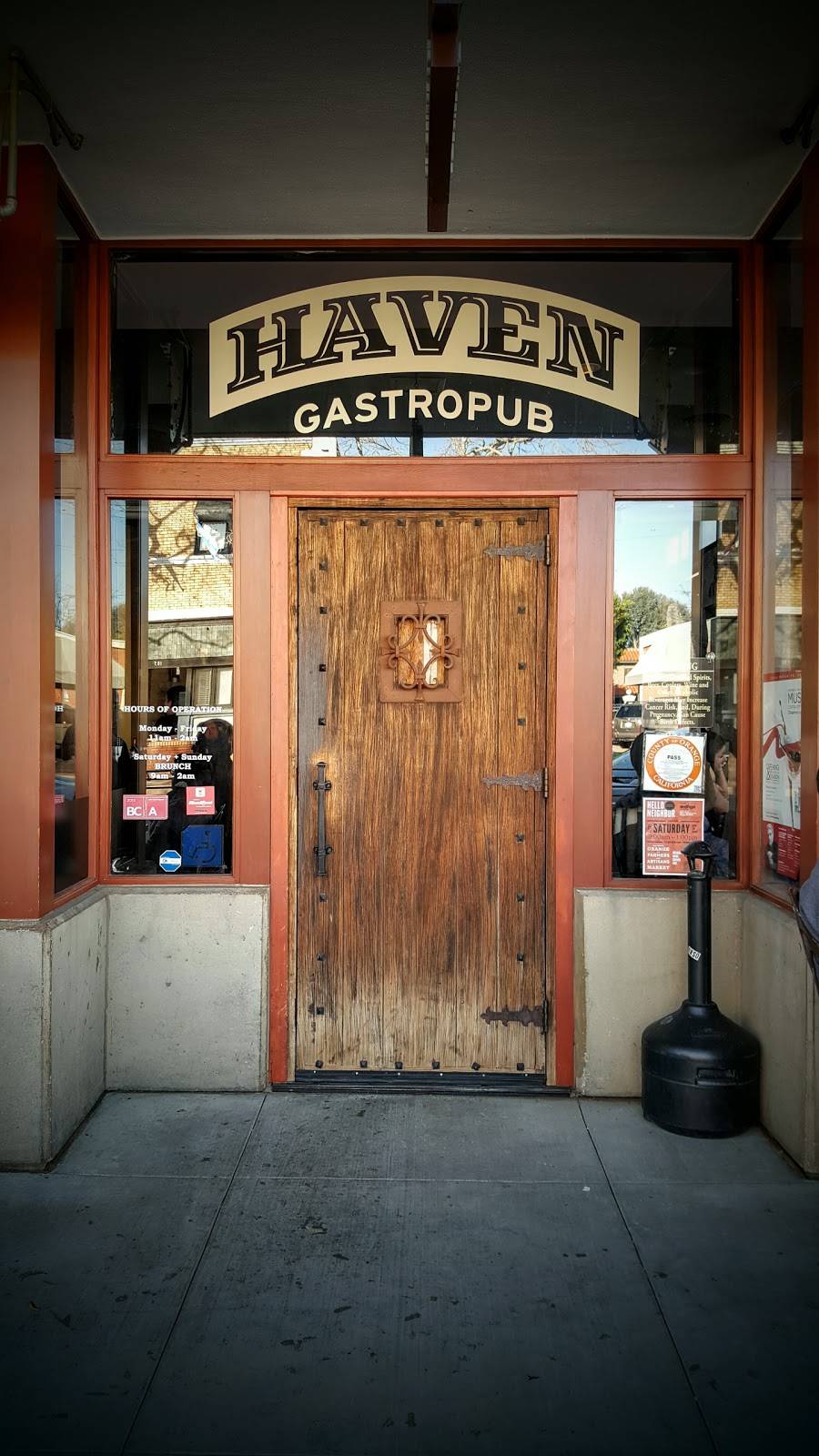 Haven Craft Kitchen + Bar | restaurant | 190 S Glassell St, Orange, CA 92866, USA | 7142210680 OR +1 714-221-0680