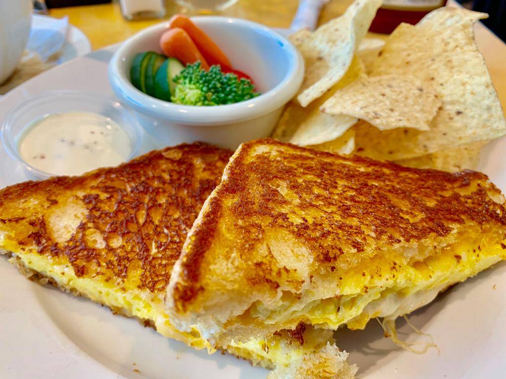 Half Day Cafe | restaurant | 8825 Wilkens Blvd, Mason, OH 45040, USA | 5132041965 OR +1 513-204-1965