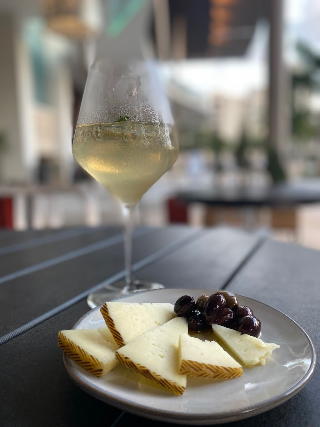 Barbarella | restaurant | 7535 N Kendall Dr, 2380 Dadeland mall, Miami, FL 33156, USA | 7865425661 OR +1 786-542-5661