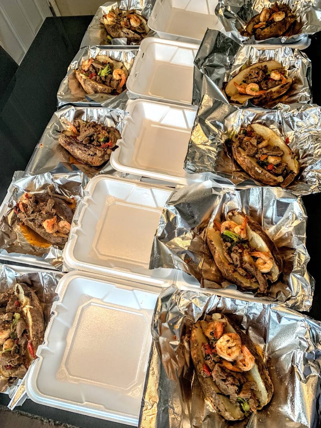 Curry Southern Barbeque and Creole Kitchen LLC | restaurant | 162 Crown Ave, Dayton, OH 45417, USA | 9375599921 OR +1 937-559-9921