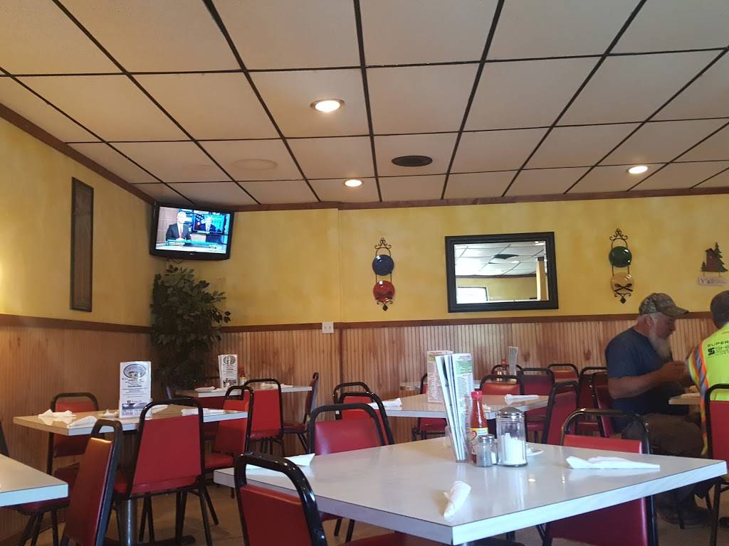 Carolina | restaurant | 4600 Wilkinson Blvd, Charlotte, NC 28208, USA | 7043949249 OR +1 704-394-9249