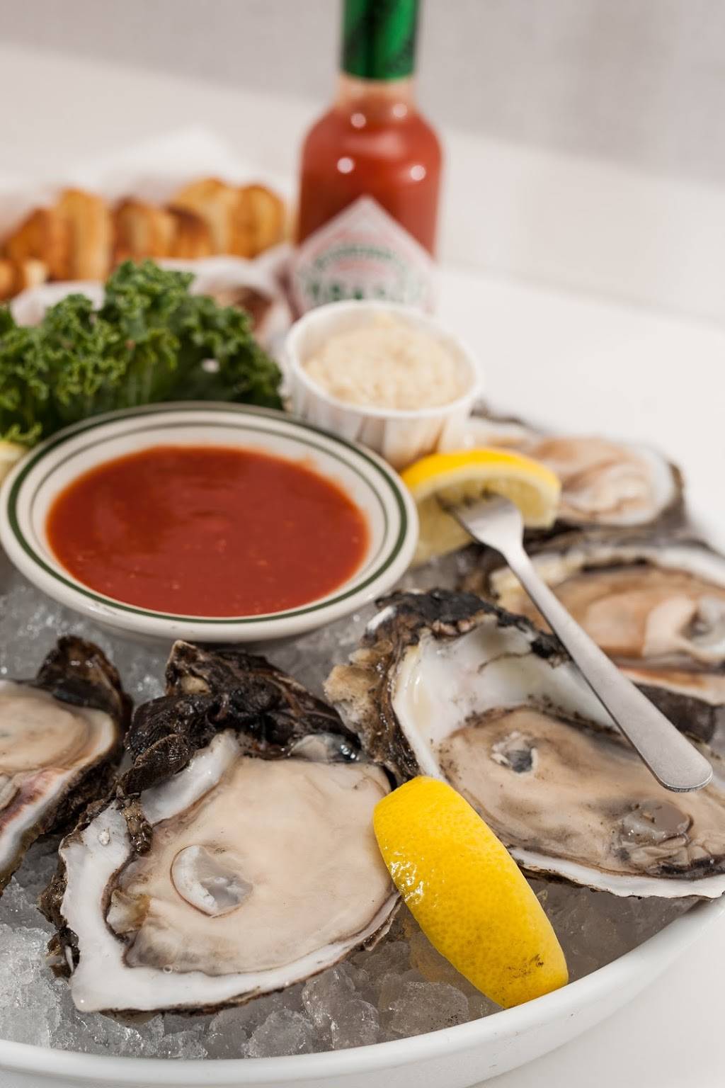 The Schooner Restaurant | restaurant | 1507 U.S. 69 Access Rd, Nederland, TX 77627, USA | 4097222323 OR +1 409-722-2323