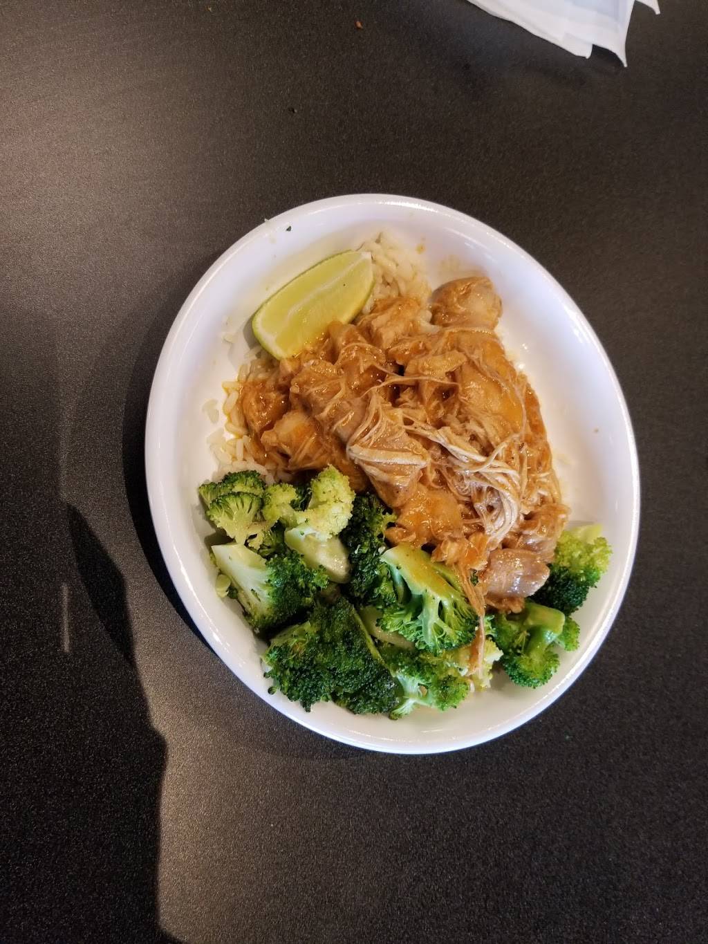 Downtown Kitchen | restaurant | 777 E Wisconsin Ave, Milwaukee, WI 53202, USA | 4142870303 OR +1 414-287-0303