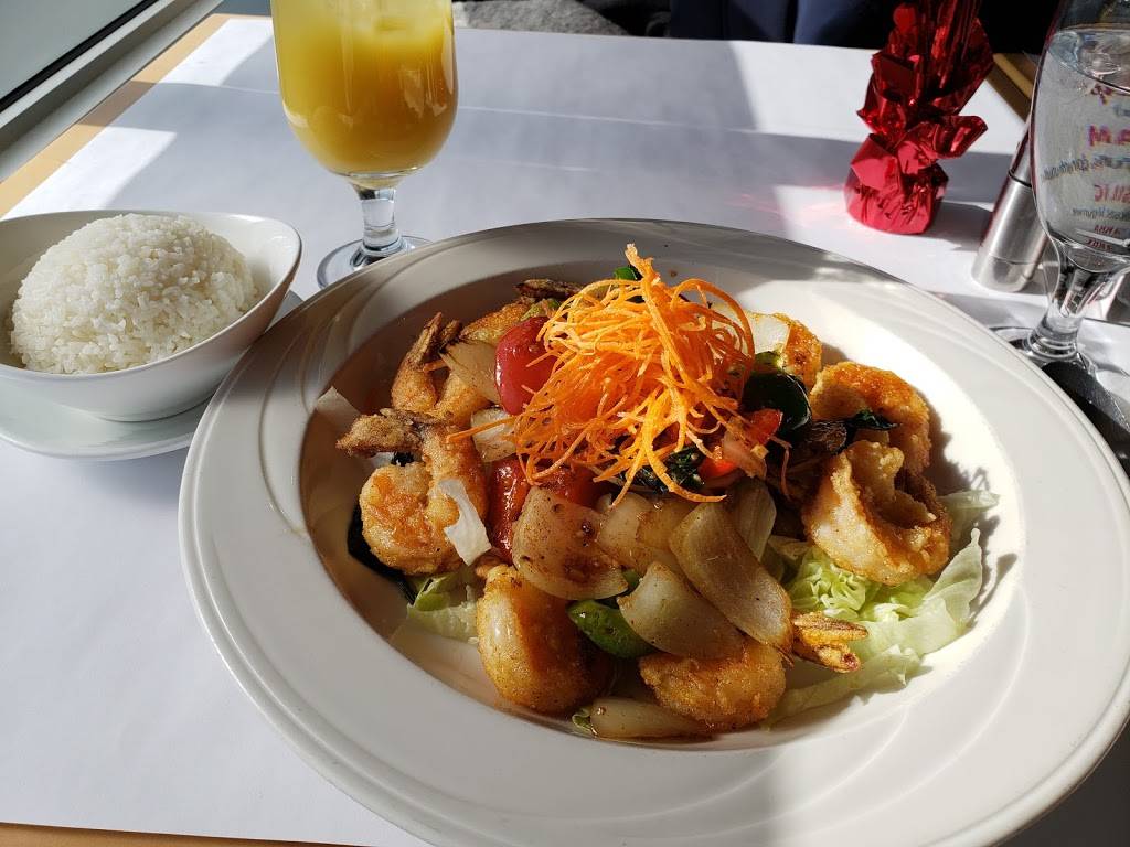 Basilic Vert | restaurant | 15 Boulevard Samson, Laval, QC H7X 3S5, Canada | 4506892221 OR +1 450-689-2221