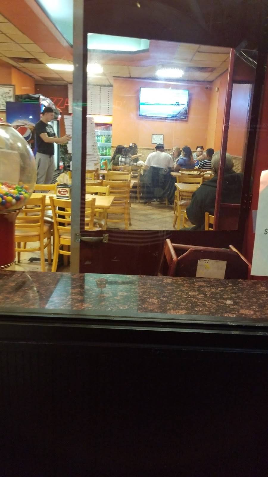 Mama Rosarias Pizza | meal delivery | 2146 Forest Ave, Staten Island, NY 10303, USA | 7186827793 OR +1 718-682-7793