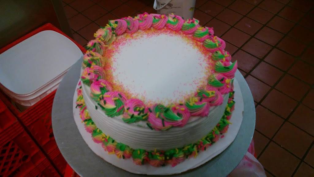 Dairy Queen | restaurant | 10104 S Tacoma Way, Lakewood, WA 98499, USA | 2535843824 OR +1 253-584-3824