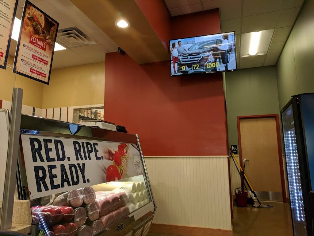 Jersey Mikes Subs | restaurant | 3444 Secor Rd Suite 210, Toledo, OH 43606, USA | 4197242368 OR +1 419-724-2368