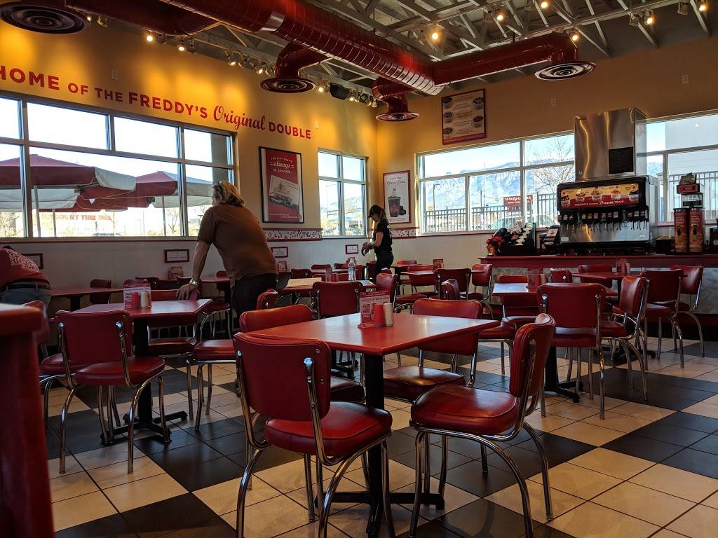 Freddys Frozen Custard & Steakburgers | restaurant | 6240 Paseo Del Norte NE, Albuquerque, NM 87113, USA | 5057969020 OR +1 505-796-9020
