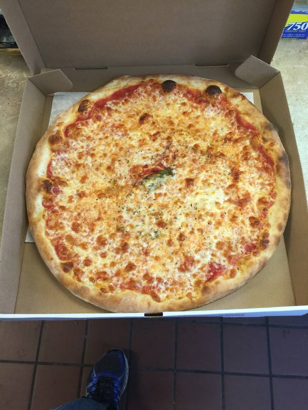 Tonys Pizza And Subs | restaurant | 2115 NJ-88, Brick, NJ 08724, USA | 7327141352 OR +1 732-714-1352