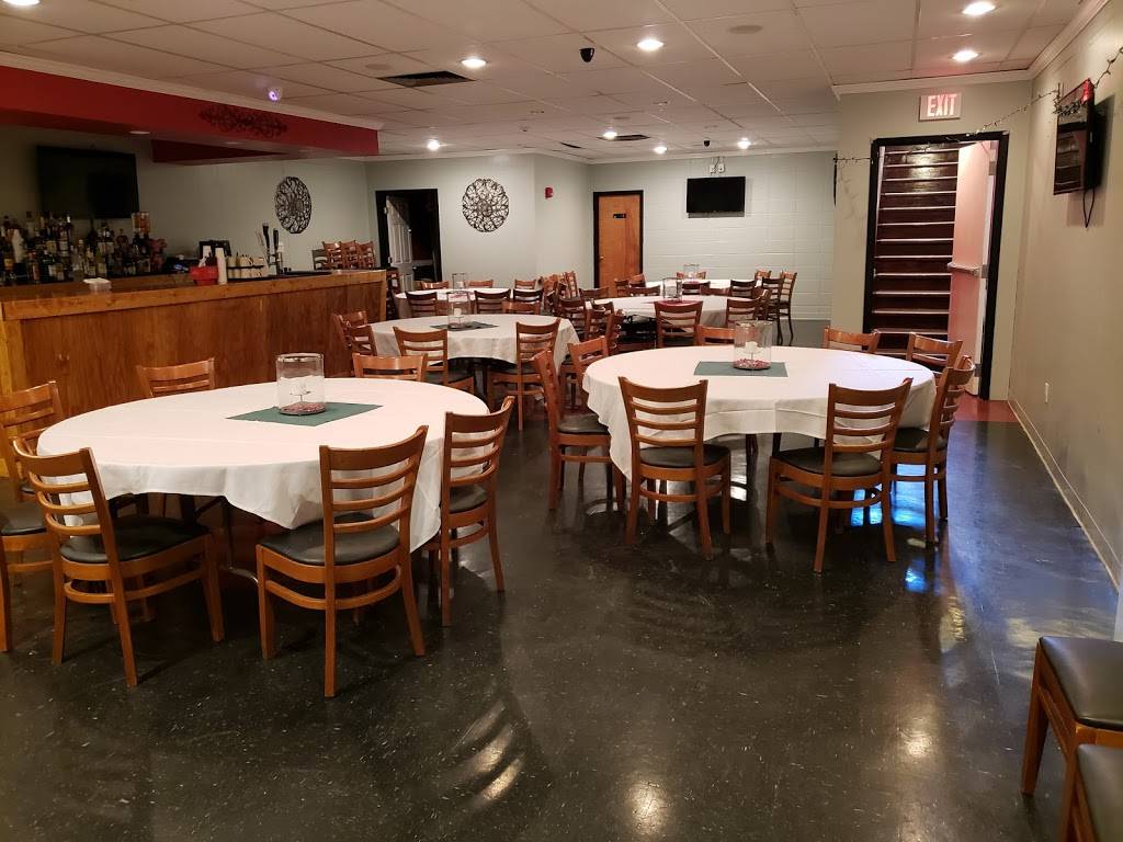 Carmelas on the Extension | restaurant | 139 Main Street Extension, Middletown, CT 06457, USA | 8607887922 OR +1 860-788-7922