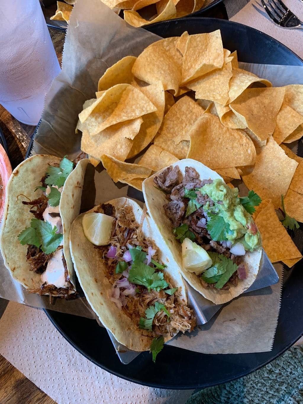 Fresh Mex & Co, Urban GRILL & Cantina | restaurant | 7578, 7111 Bonneval Rd, Jacksonville, FL 32256, USA | 9042400373 OR +1 904-240-0373