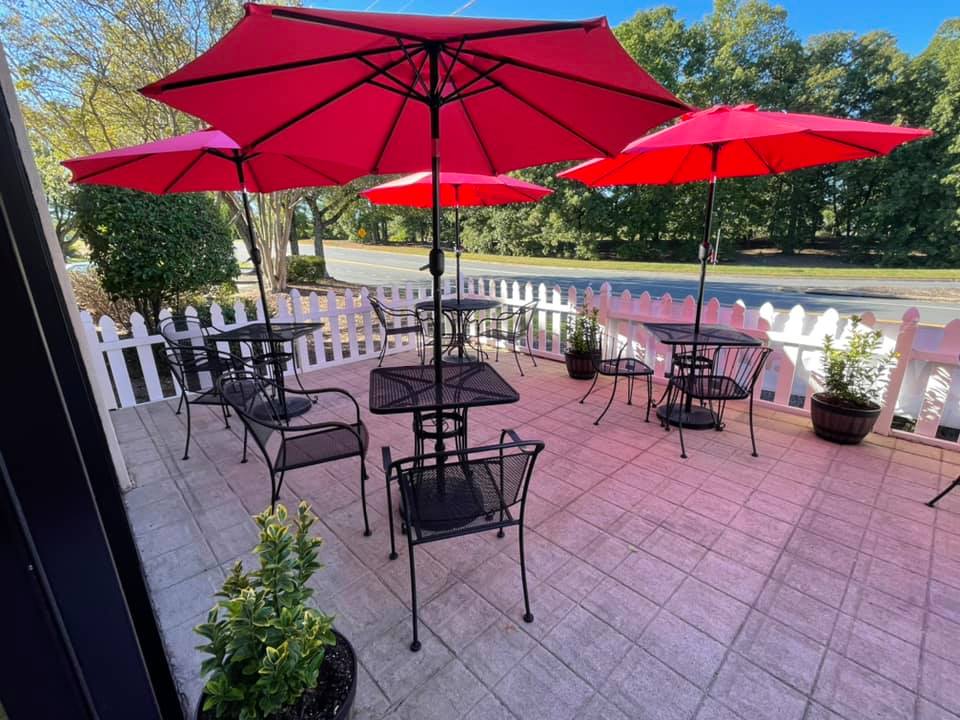 Empire Deli | restaurant | 1010 Woods Crossing Rd G, Greenville, SC 29607, USA | 8642438146 OR +1 864-243-8146