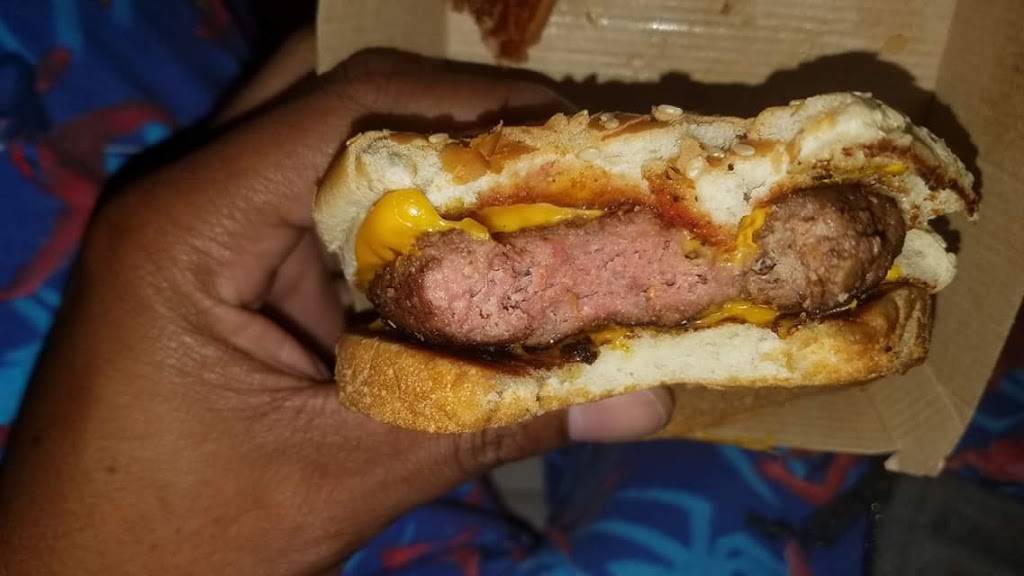 McDonalds | cafe | 17956 U.S. Hwy 280 W, Dadeville, AL 36853, USA | 2568258744 OR +1 256-825-8744