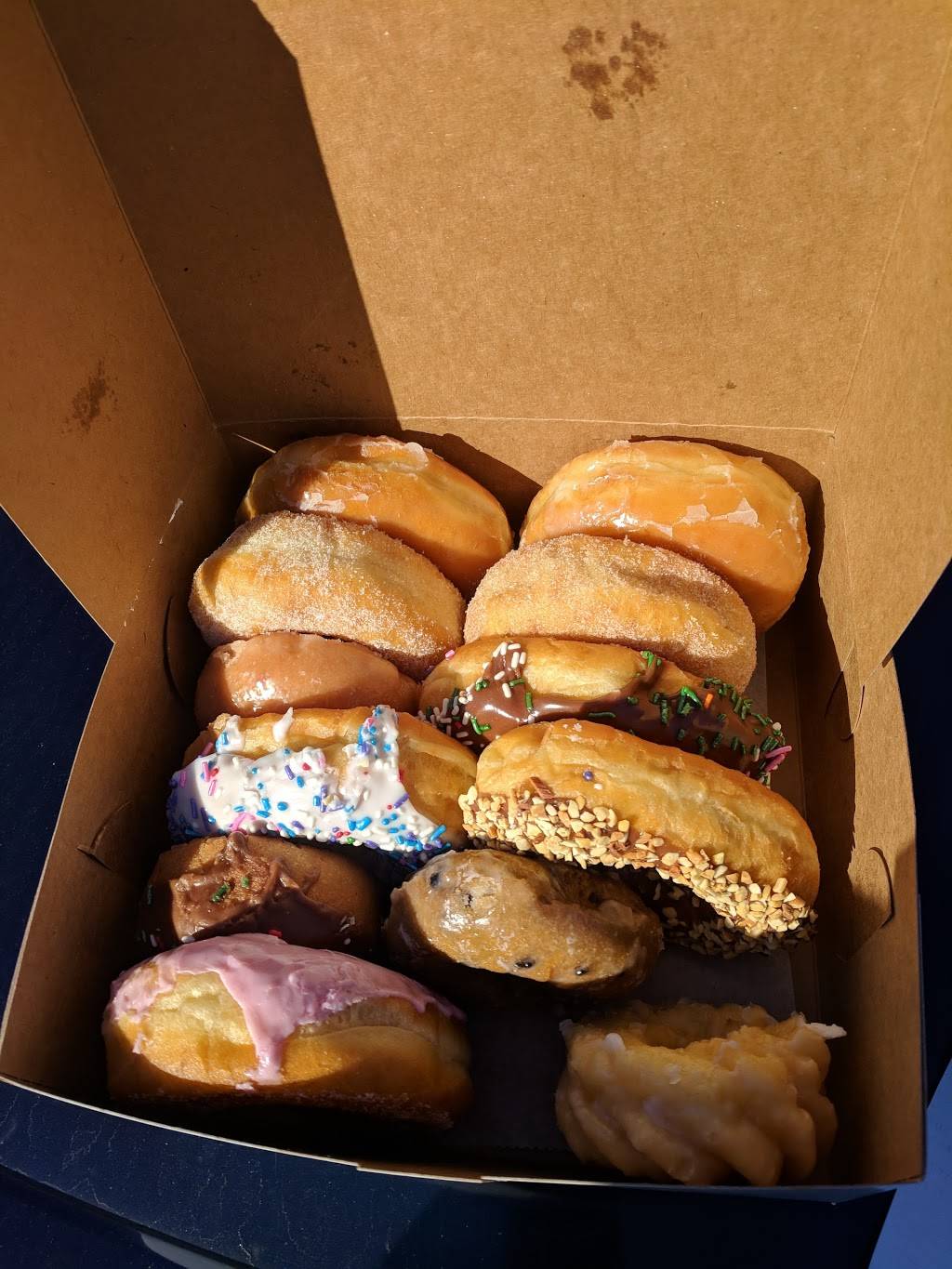 Hole in One Doughnuts | cafe | 410 N Alexander St, Plant City, FL 33563, USA | 8137548062 OR +1 813-754-8062