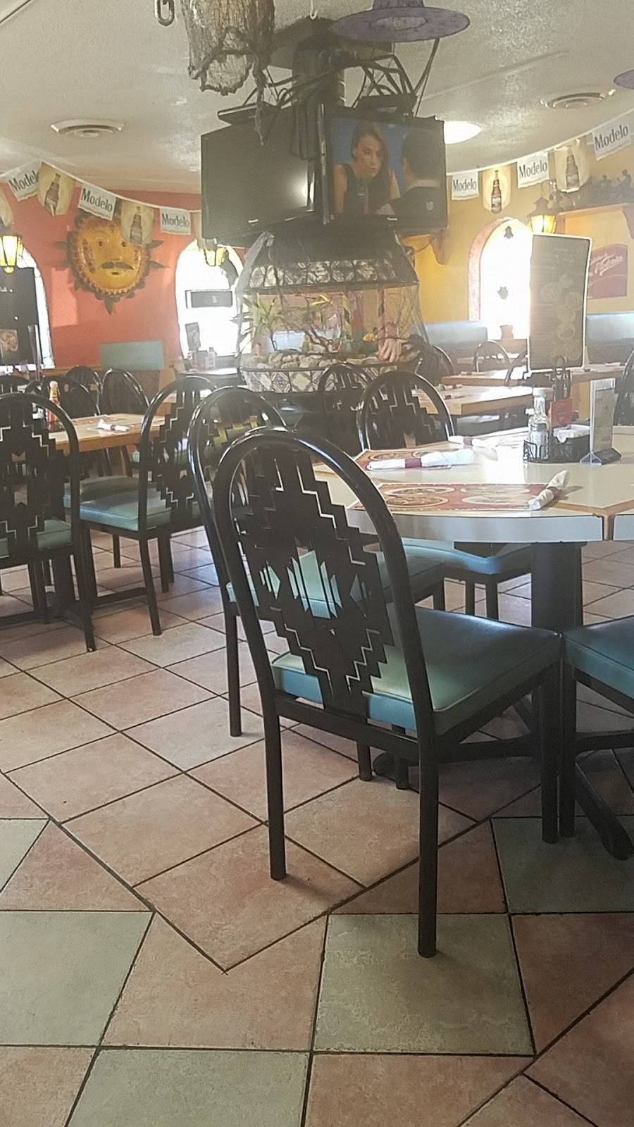 Pepes Mexican Restaurant | restaurant | 44 W Sauk Trail, Chicago Heights, IL 60411, USA | 7087563800 OR +1 708-756-3800