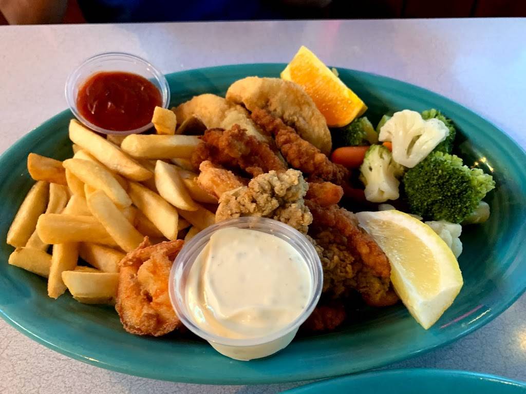 Hungry Fisherman | restaurant | 399 Beach St, Morro Bay, CA 93442, USA | 8057723444 OR +1 805-772-3444