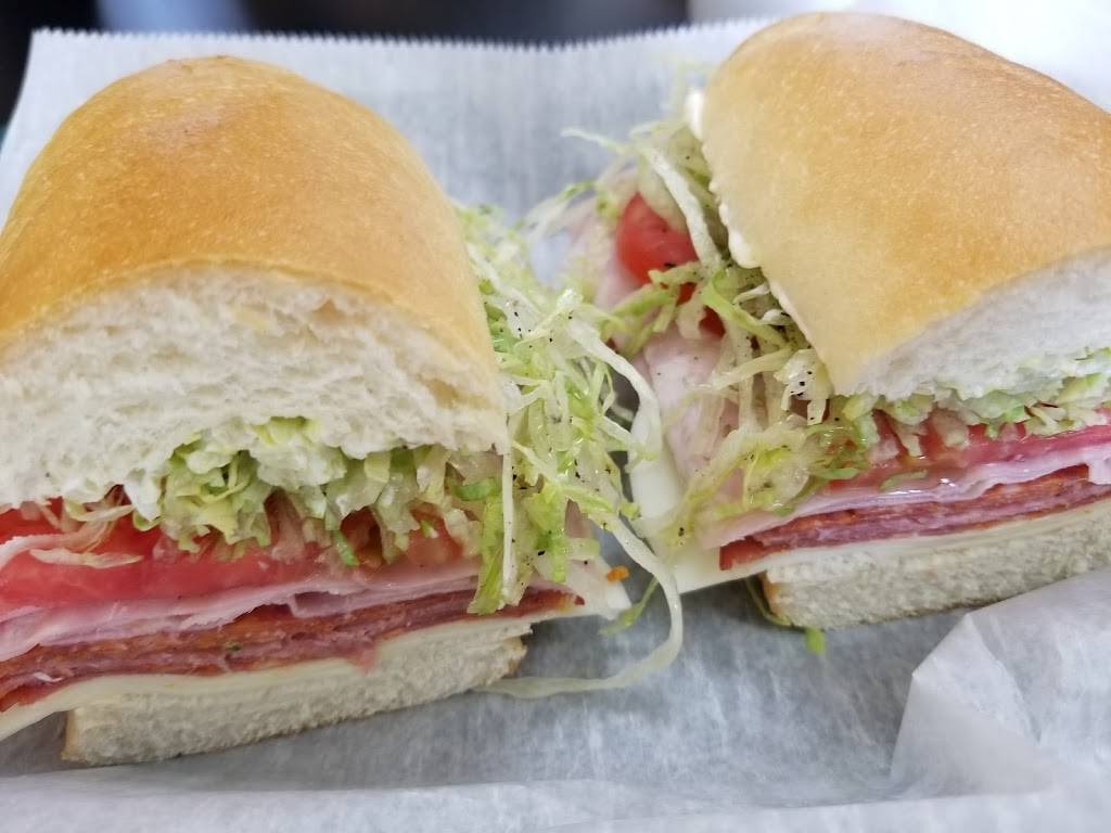 Totally Awesome Subs | restaurant | 6145 Lake Worth Rd, Greenacres, FL 33463, USA | 5612751818 OR +1 561-275-1818