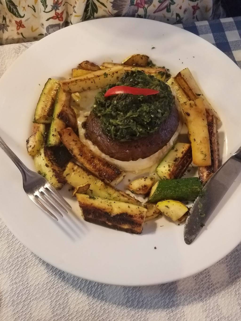 Old Europe Bistro | restaurant | 2464 Vanderbilt Beach Rd, Naples, FL 34109, USA | 2392549690 OR +1 239-254-9690