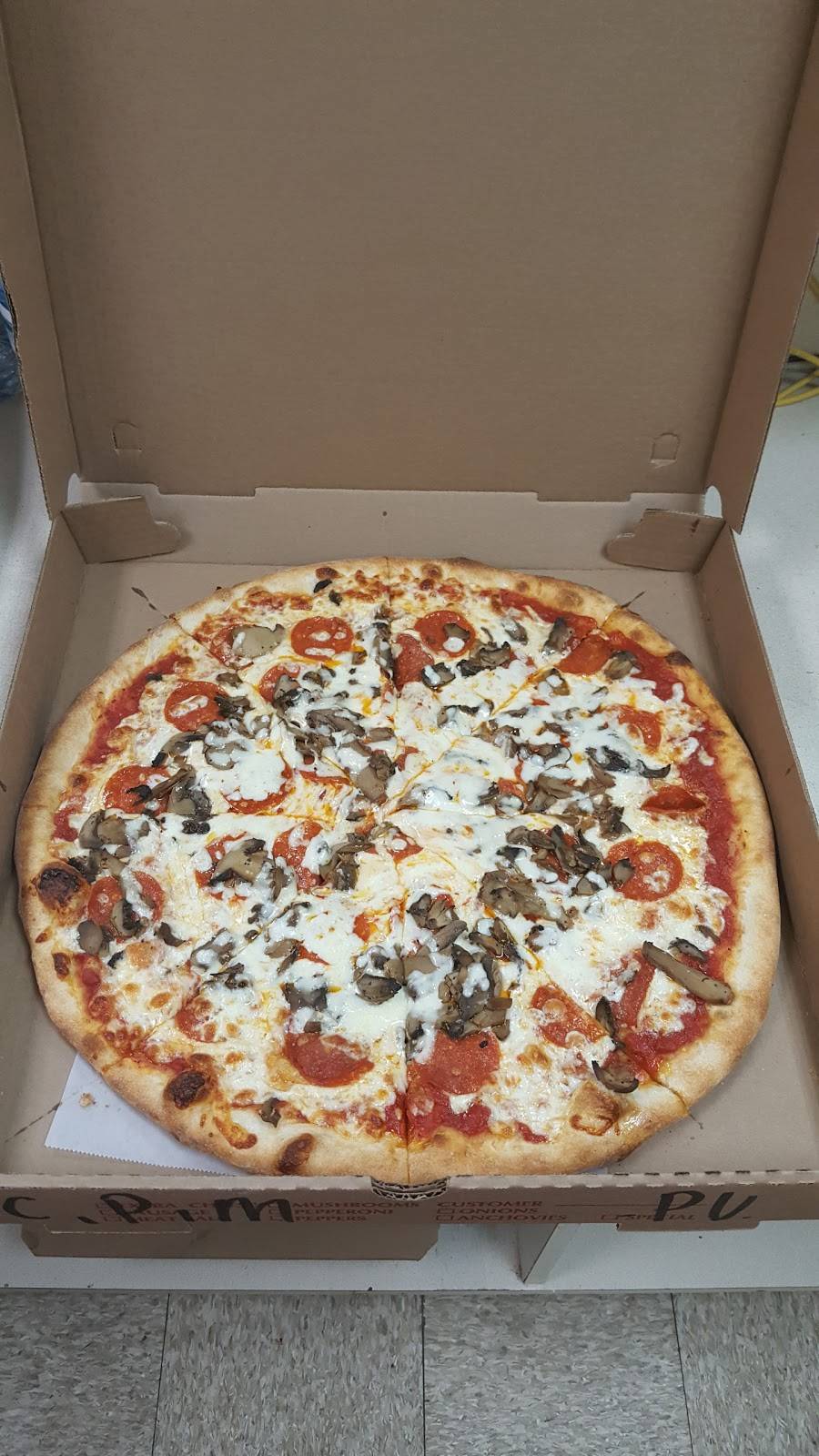 Rockys New York Pizza | restaurant | 11351 Robinwood Dr, Hagerstown, MD 21742, USA | 3017903852 OR +1 301-790-3852