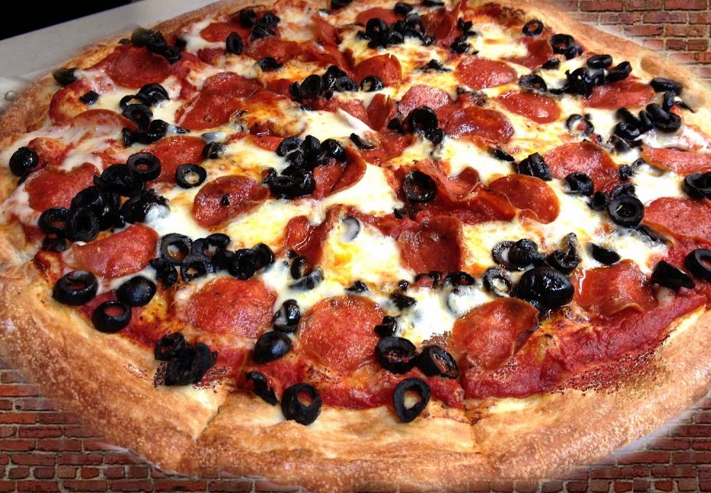 Leaning Tower Pizza & Pasta | restaurant | 14120 Ventura Blvd D, Sherman Oaks, CA 91423, USA | 8189869701 OR +1 818-986-9701