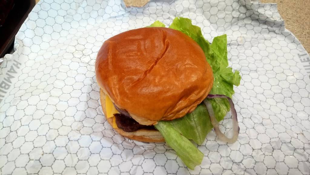 Wendys | restaurant | 450 St Clair St, Chatham, ON N7L 3K7, Canada | 5193516653 OR +1 519-351-6653