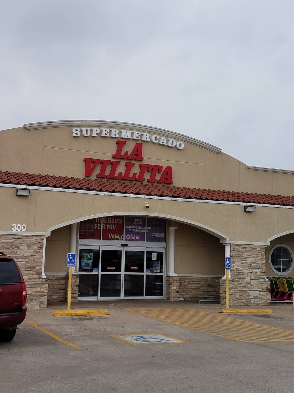 Supermercado La Villita | bakery | 300 S 8th St, Rogers, AR 72756, USA | 4796360998 OR +1 479-636-0998